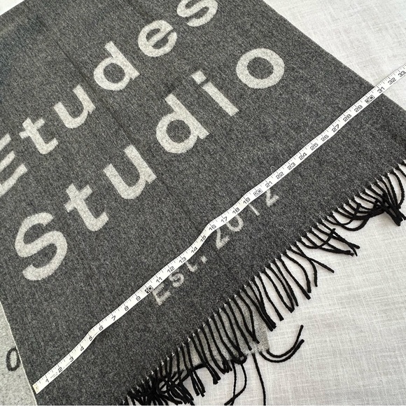 •Etudes Studio Wool Blanket Graphic Scarf 80”x30”NWOT Unisex Made in Italy - Picture 9 of 9